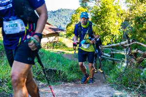 BIB: 9472, 202
                            <button type="button" onclick="openModal(19088924)" class="btn btn-primary btn-sm float-right btn-popup" data-toggle="modal" data-target=".modal-high-quality">
                        <i class="fas fa-shopping-cart"></i> Add to Cart
                    </button>
                                            <button type="button" onclick="isThisMe(19088924, true)" class="btn btn-success btn-sm float-right btn-popup btn-isme hidden" data-toggle="tooltip" data-placement="bottom" title="นี่คือรูปของคุณใช่ไหม คลิกที่นี่เพื่อเอาเข้าอัลบั้ม">
                        <i class="fas fa-plus"></i> Add to album
                    </button>
                    <button type="button" onclick="isThisMe(19088924, false)" class="btn btn-warning btn-sm float-right btn-popup btn-isnotme hidden">
                        <i class="fas fa-ban"></i> Remove from album
                    </button>